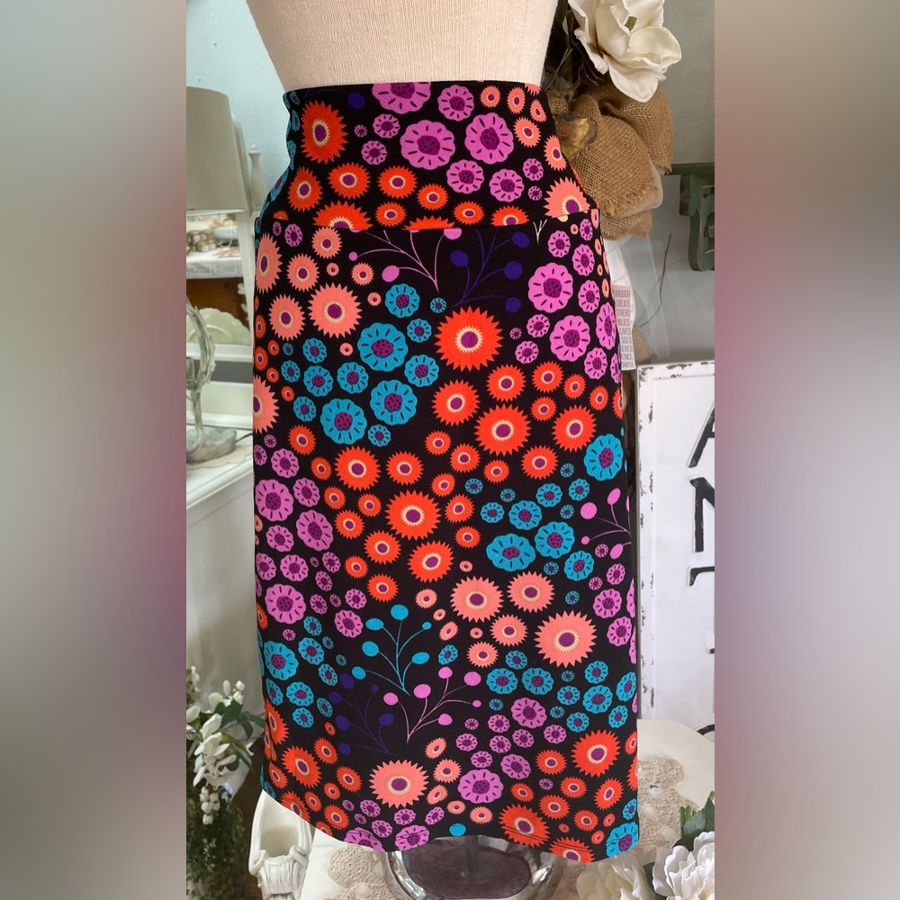 LuLaRoe Skirt